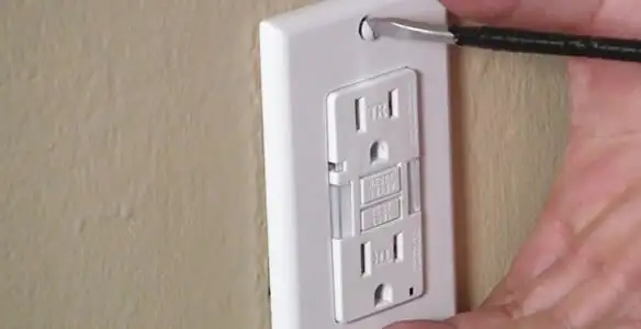 gfc outlets service securing and mounting ground fault circuit interrupter outlet by certified electricians in San Francisco, CA