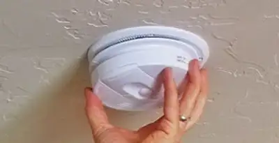 Smoke detector installation service ensuring home safety in San Francisco, CA